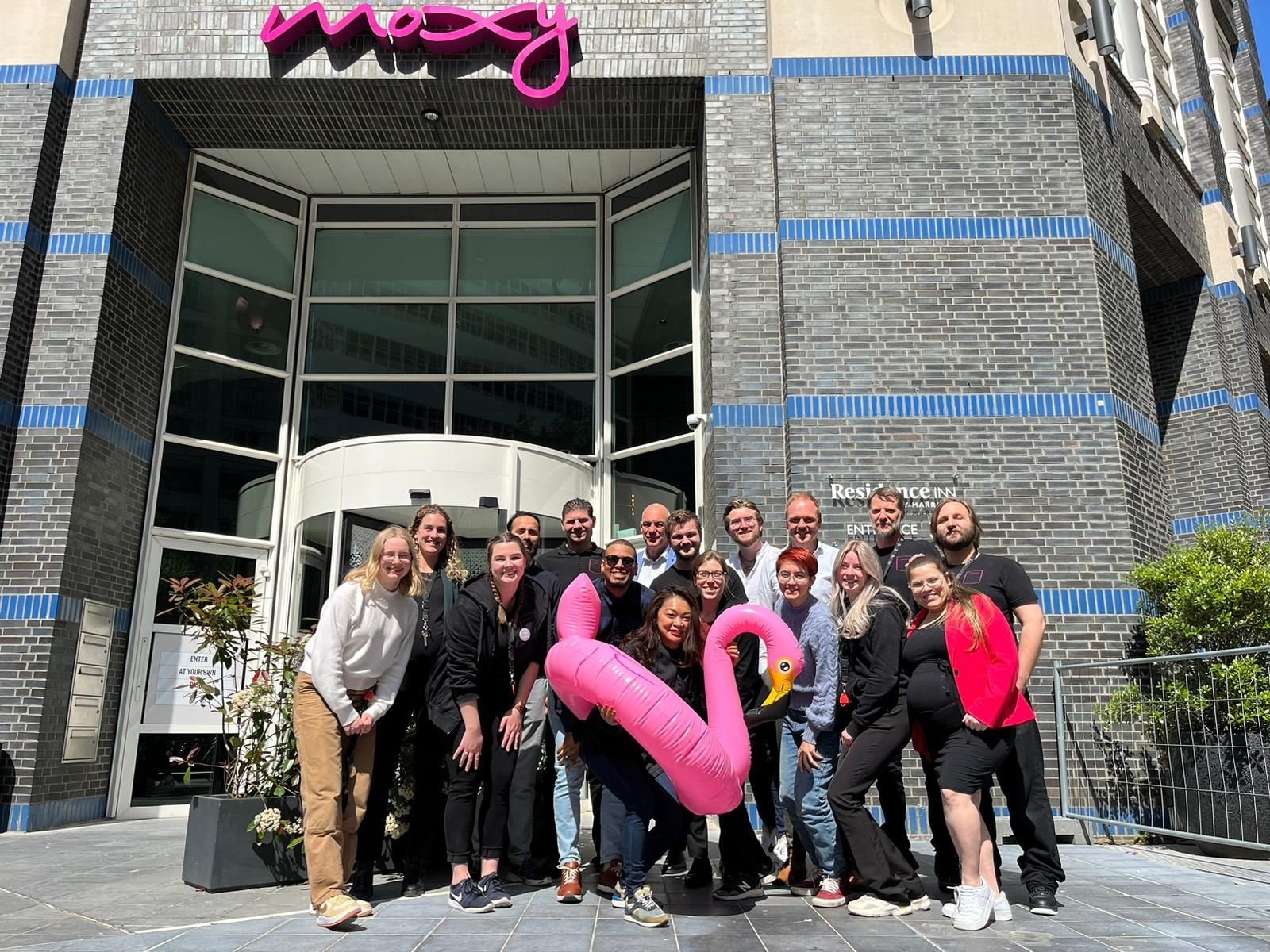 Moxy Den Haag blaast 1 kaarsje uit