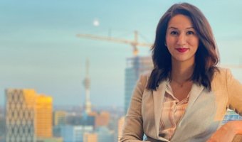 Column Mehrsa Ghadiri: Fooiflatie