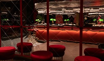 Amsterdamse skylounge Ventuno prikkelt alle zintuigen