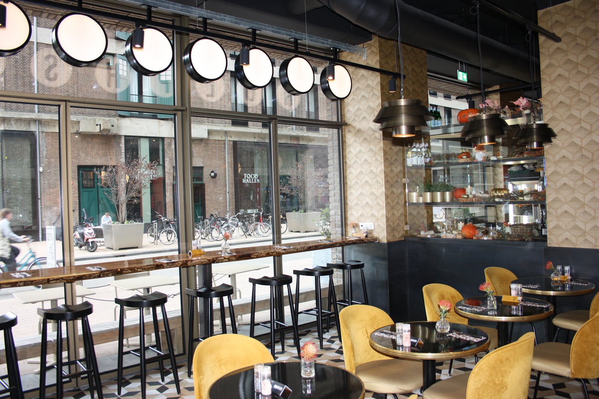 Download de Horeca Kansen & Omzet Kalender 2024 voor jouw lunchroom