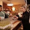 Amsterdamse daklozen vieren kerst met diner bij Doubletree by Hilton Amsterdam