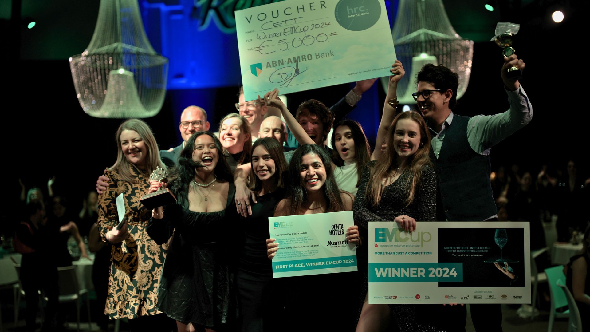 Hotel Management School Maastricht eindigt op podium in wedstrijd met 26 hotelscholen