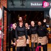 Vernieuwde Bakker Bart in Alkmaar heropent met bestelzuilen