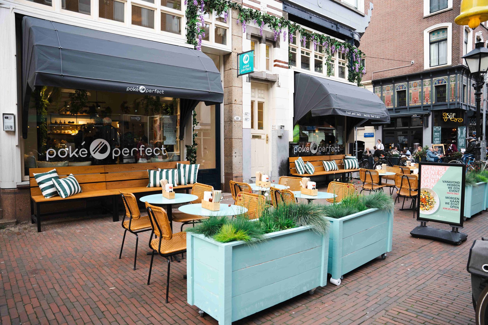 Poké Perfect opent grootste locatie in Rotterdam