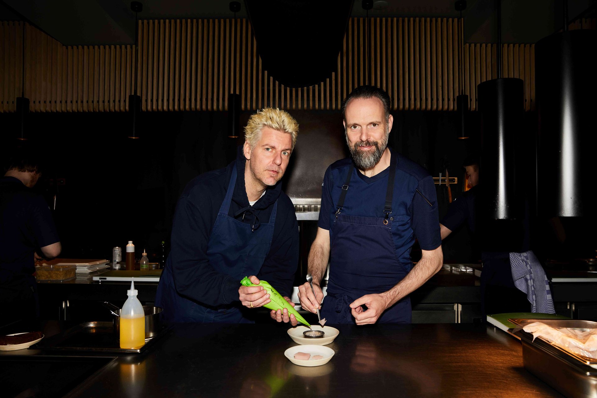 Emile van der Staak en Freddy Tratlehner koken samen in Artis