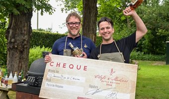 The Peacock Bar en Restaurant L’église winnen 'Chefs & Shakers'