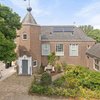 B&B te koop: Een nachtje in de kerk