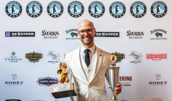 Nick Vrielink voor derde keer op rij winnaar NBC National Cocktail Competition