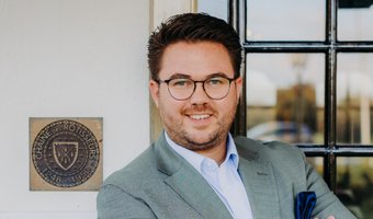 Van Berkel Hospitality geeft hotelkamers gratis weg bij een flesje water