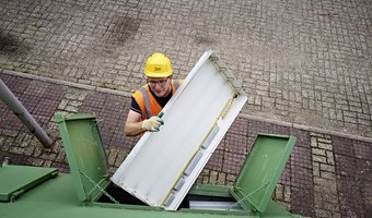 Duurzame oplossingen voor elektrisch afval in hotels