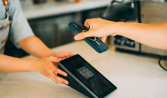 Een op acht horecamedewerkers bezorgd over invloed van technologie op hun baan