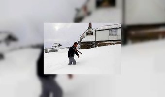 Zeven personen ingesneeuwd in b&b