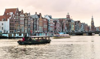 Michael Hu en Celine Chen kopen Amsterdams hotel voor €5,5 miljoen