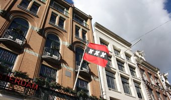 Universiteit van Amsterdam verkoopt hotel voor 15,5 miljoen euro