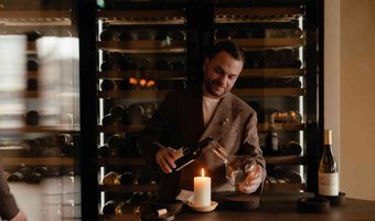 Antonello Nicastri van Flore** in De L'Europe uitgeroepen tot Sommelier van het Jaar door Gault&Millau