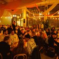 Van ontbijt tot dansvloer: Papa Zatarra brengt eten, muziek en community samen in Amsterdam-Oost