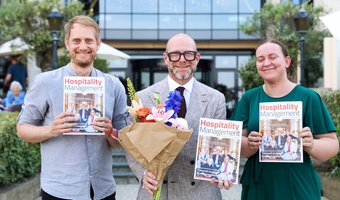 Hij is uit! de nieuwe editie met Stephan Stokkermans als gasthoofdredacteur