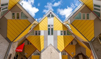 Stayokay in iconische Rotterdamse kubuswoningen geheel vernieuwd