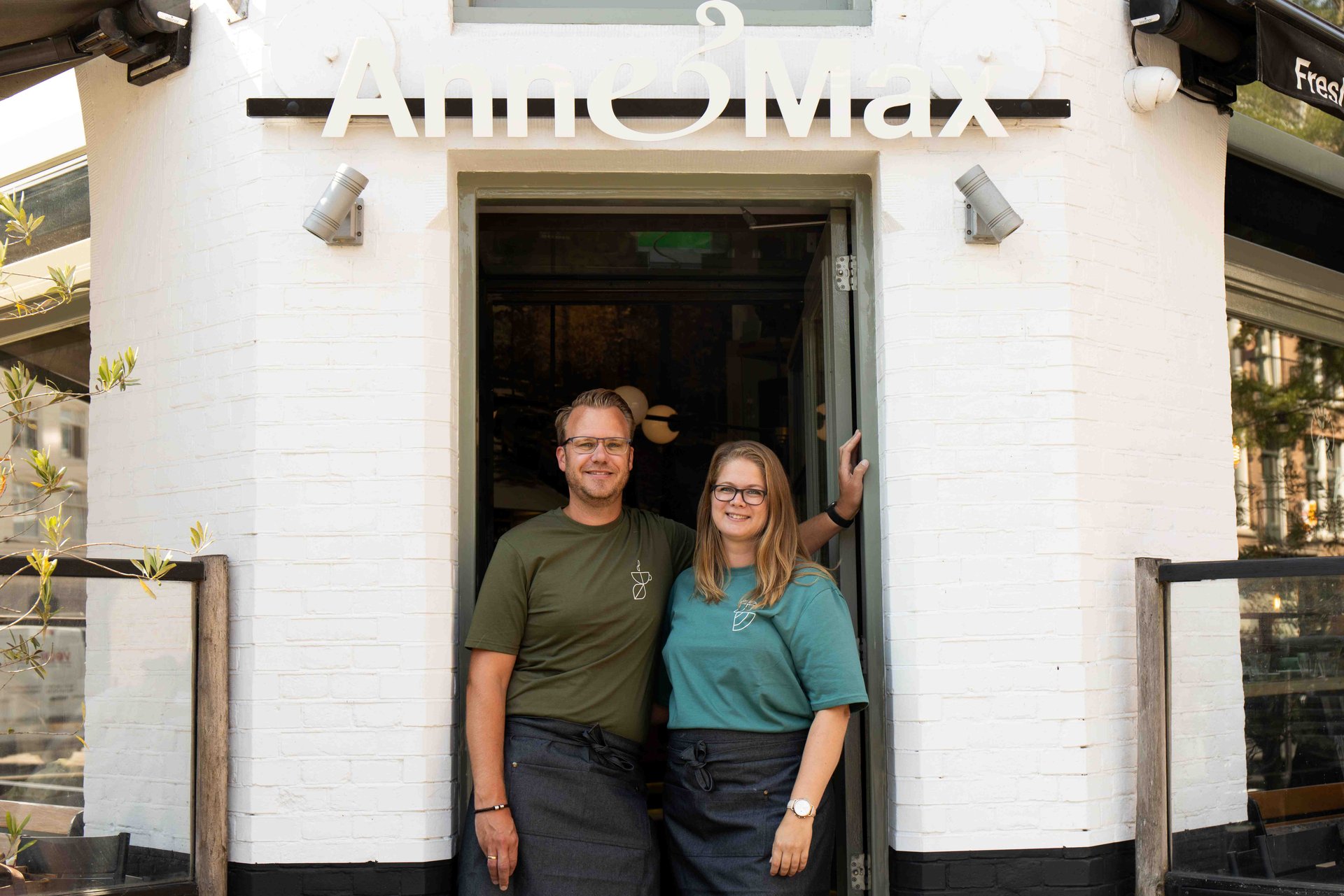 Anne&Max opent eerste espressobar