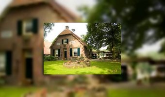 Logees in de melkstal van Rozephoeve