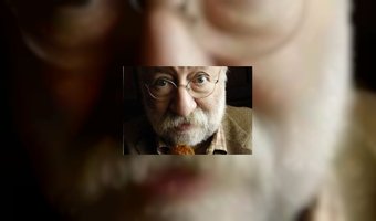 Culinair recensent Van Dam overleden