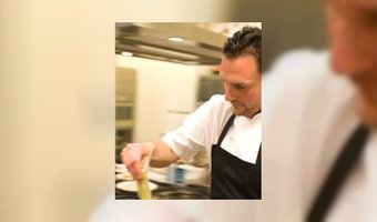 Topkoks feliciteren Jeroen Bavelaar